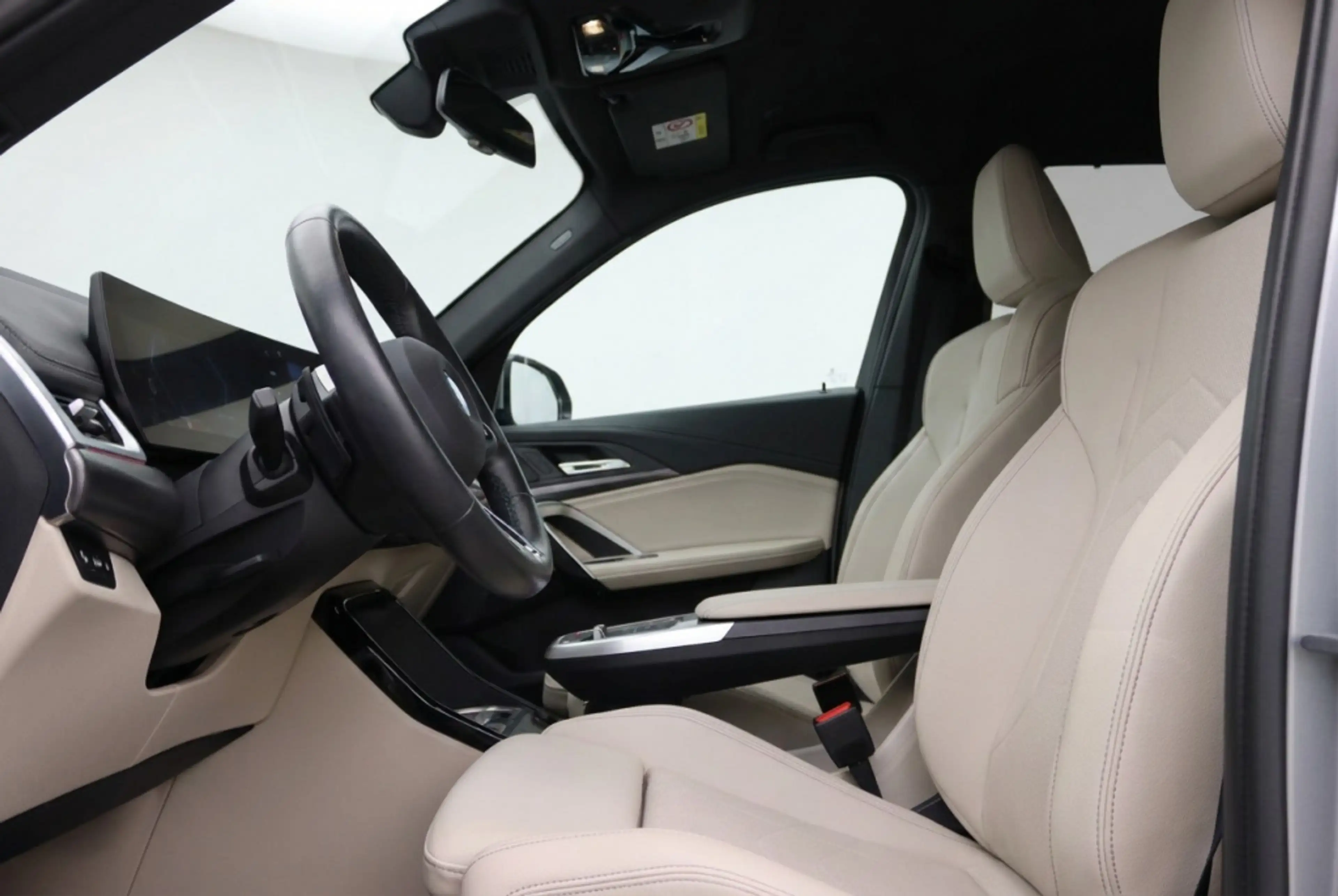 BMW X1 xDrive25e M Sport l Vernasca Leder | 360° l HUD l — photo 11
