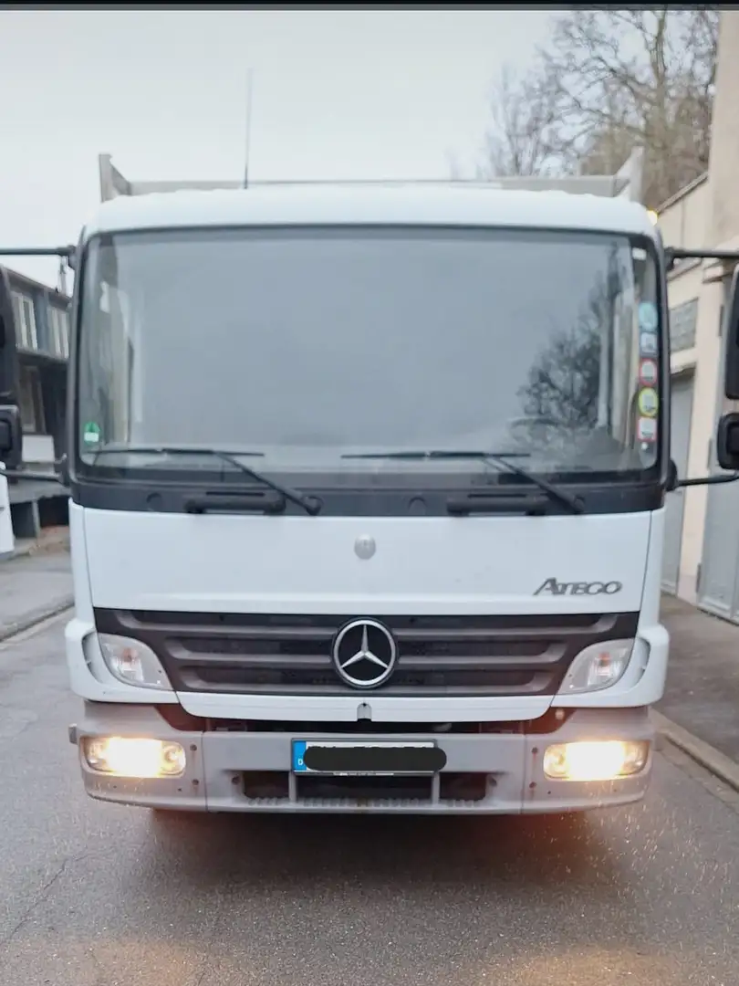 Mercedes-Benz Atego Weiß - 1