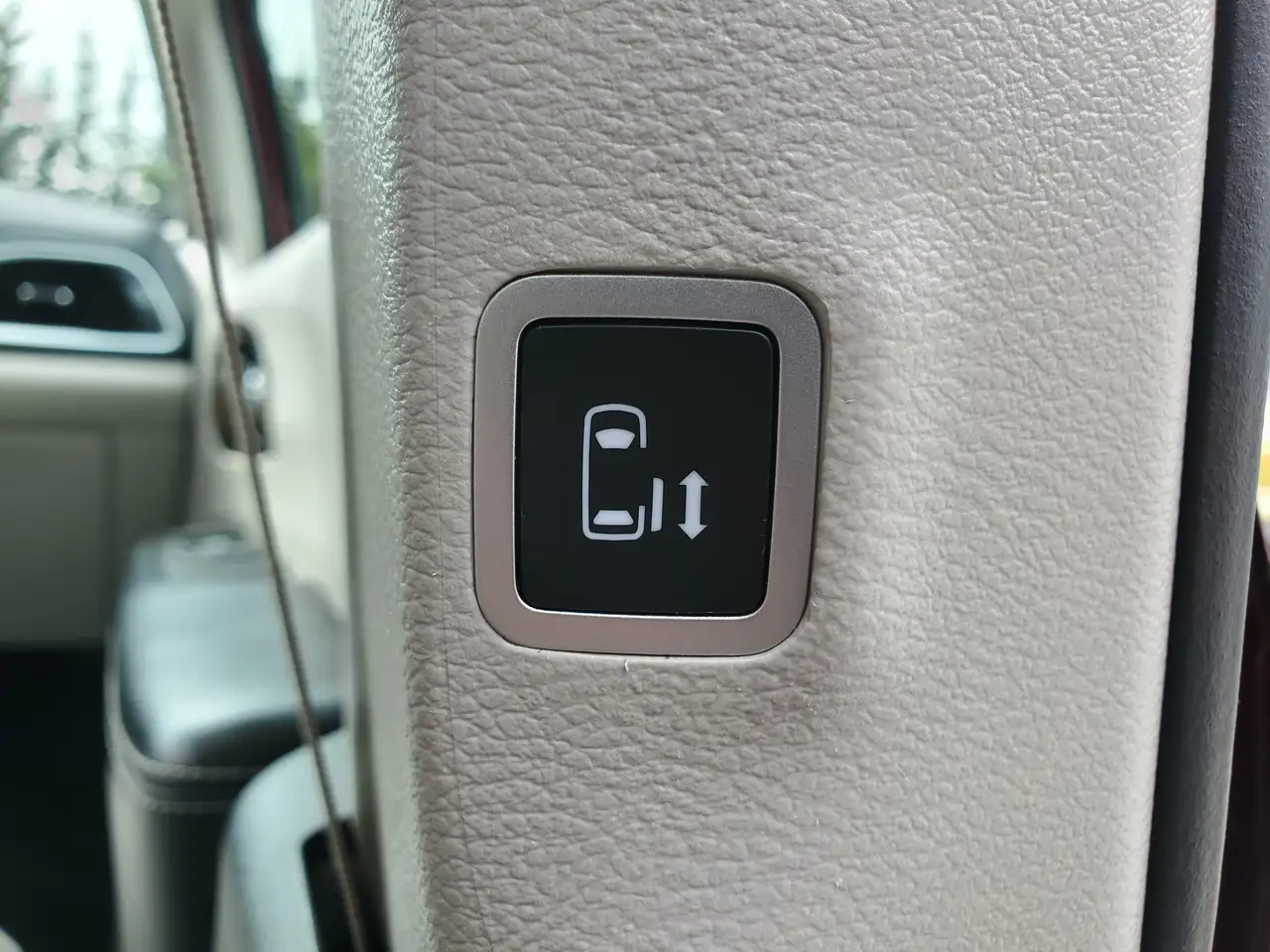 Chrysler Pacifica снимка Chrysler Pacifica