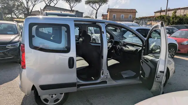 Fiat Qubo view 3