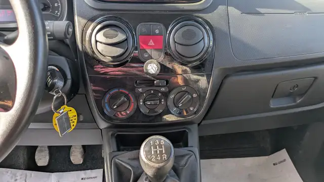 Fiat Qubo view 12