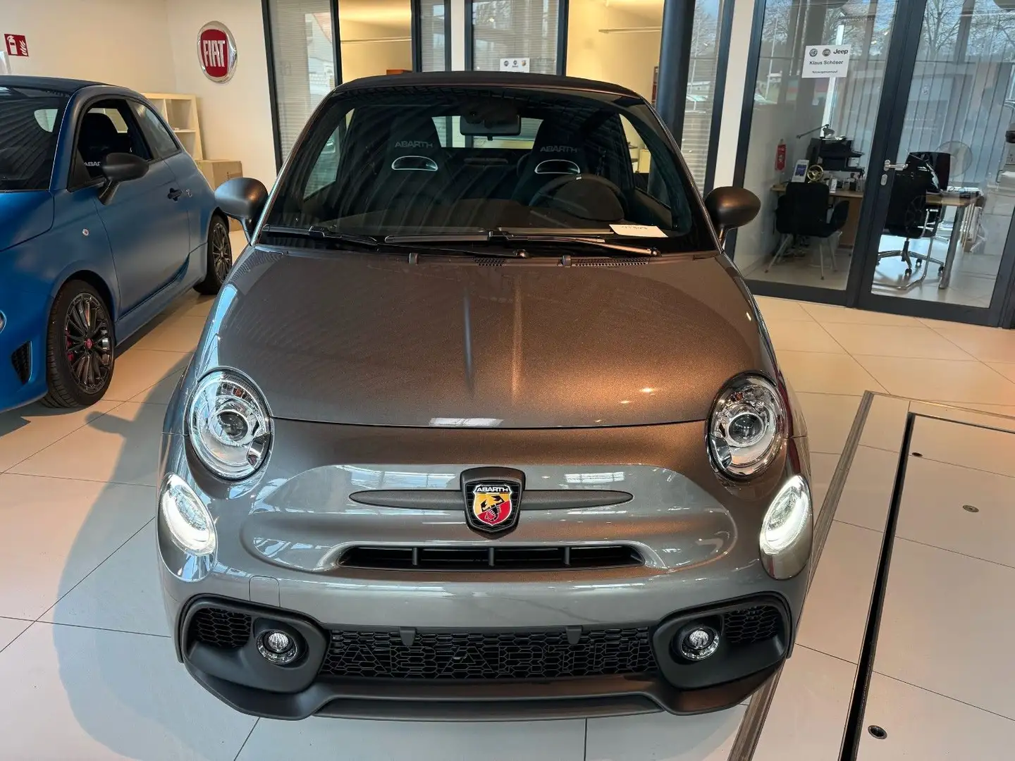 Abarth 595C Cabrio / Techpaket / Komfortpaket Gris - 2