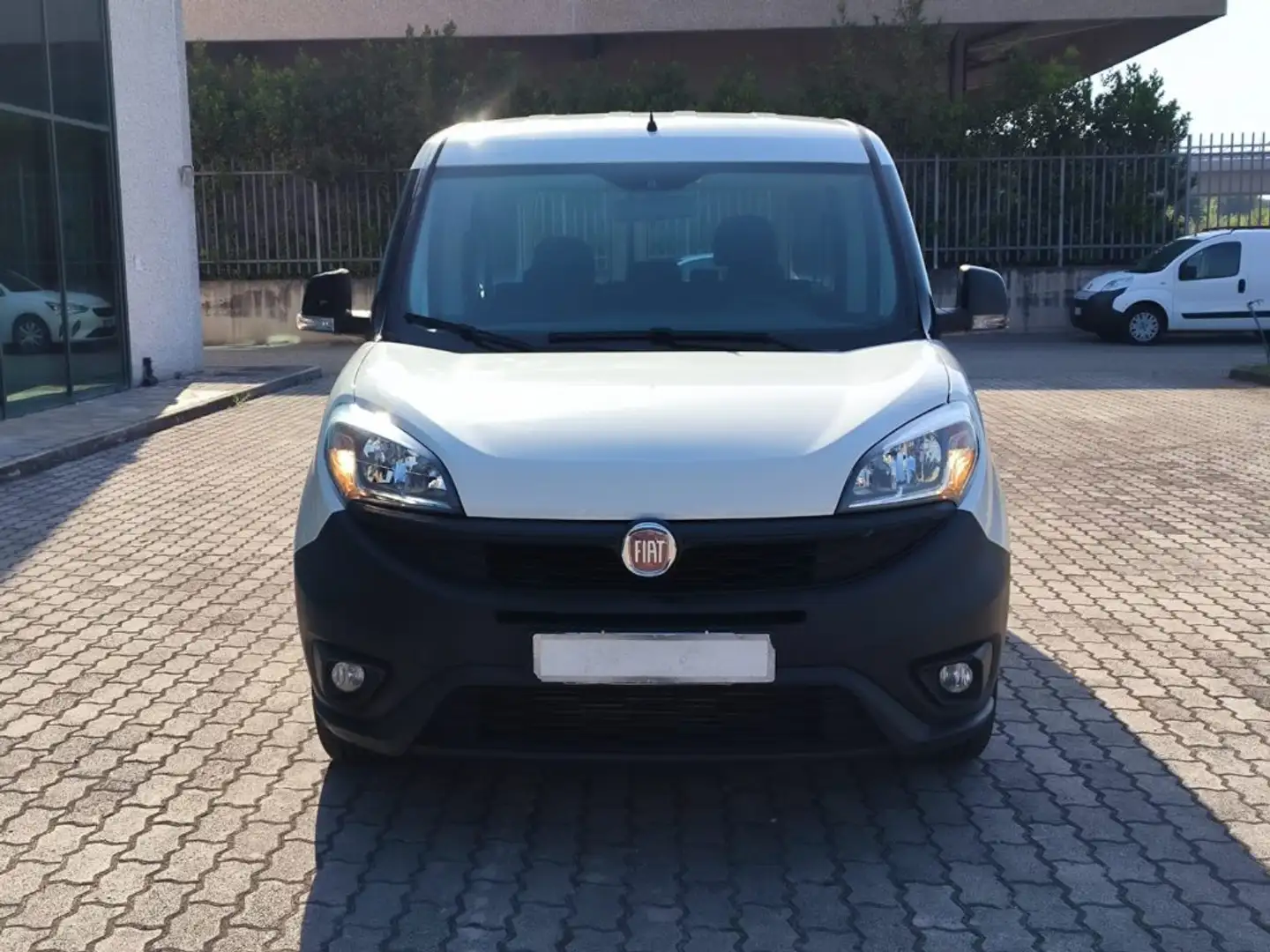 Fiat Doblo 1.3 MJT 95CV 5 POSTI N1 AUTOCARRO Blanco - 2