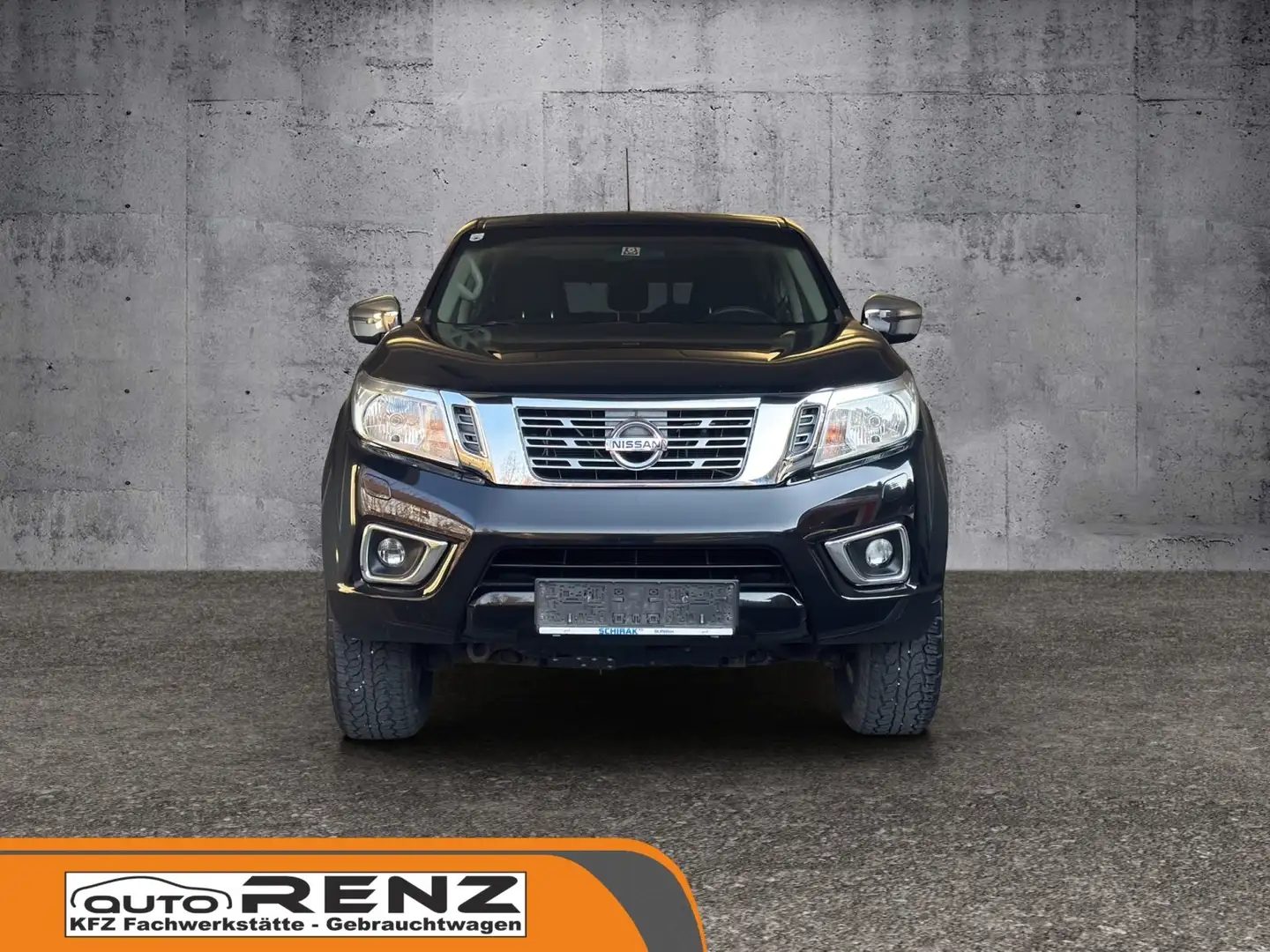 Nissan Navara Acenta Double Cab 4x4 Schwarz - 2