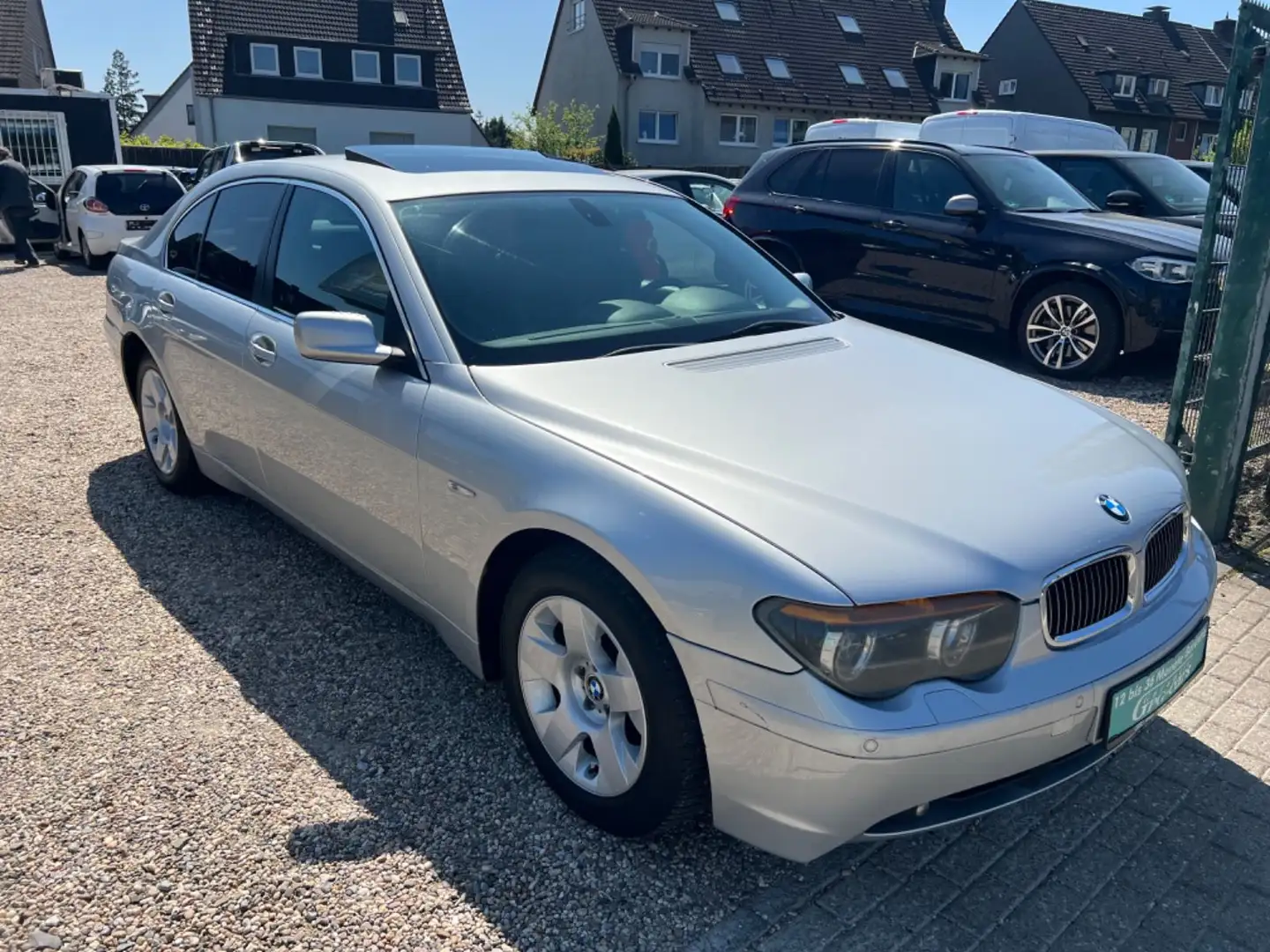 BMW 730 d*TÜV NEU*KLIMA*NAVI*KAMERA*LEDER*SCHIEBEDACH Zilver - 2