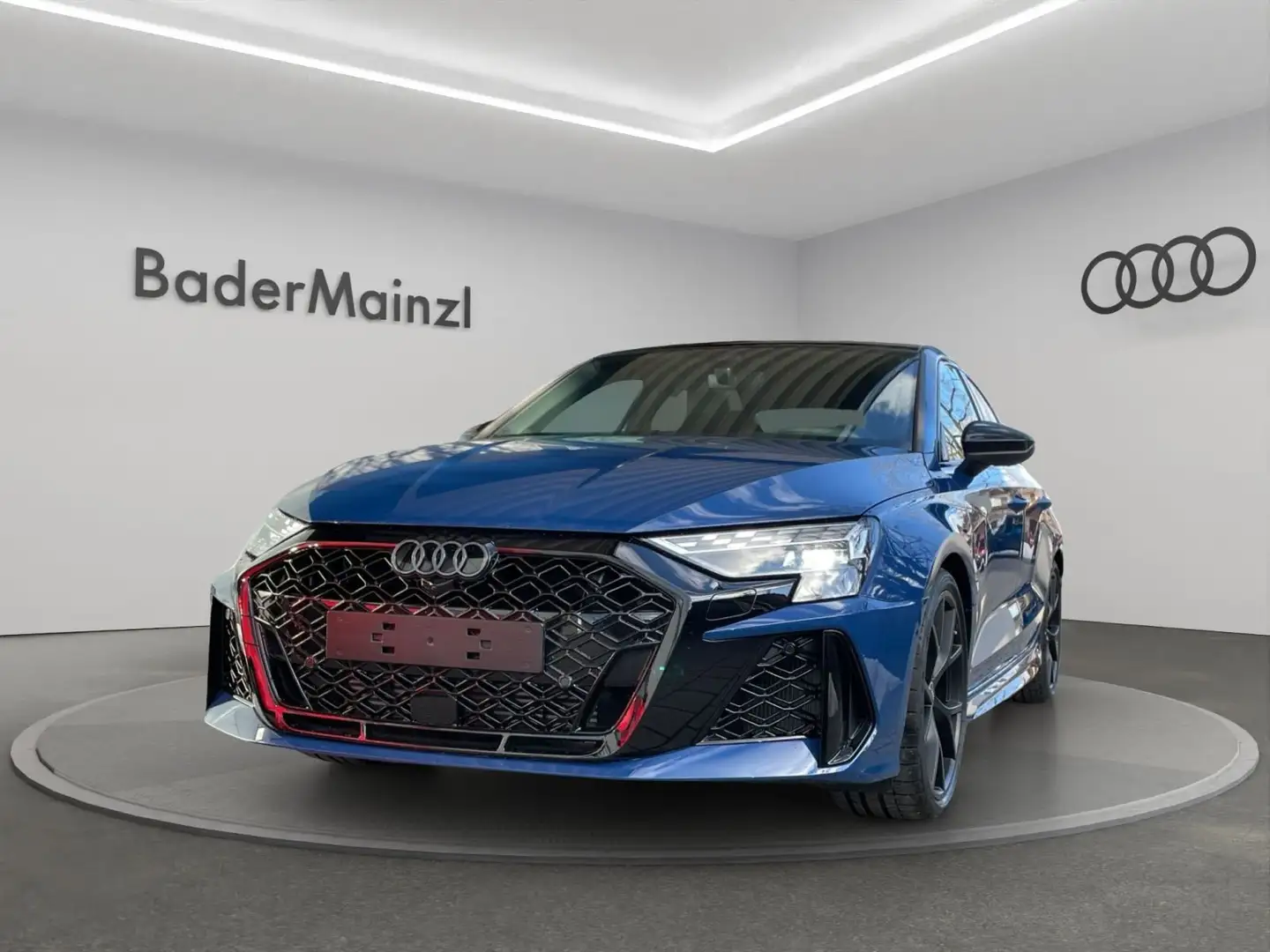 Audi RS3 294(400) kW(PS) S tr onic Blauw - 1