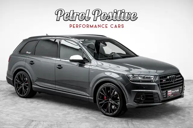 Audi SQ7 view 11