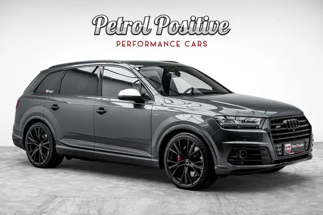 Audi SQ7 view 10
