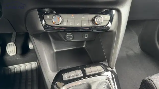 Opel Corsa view 13