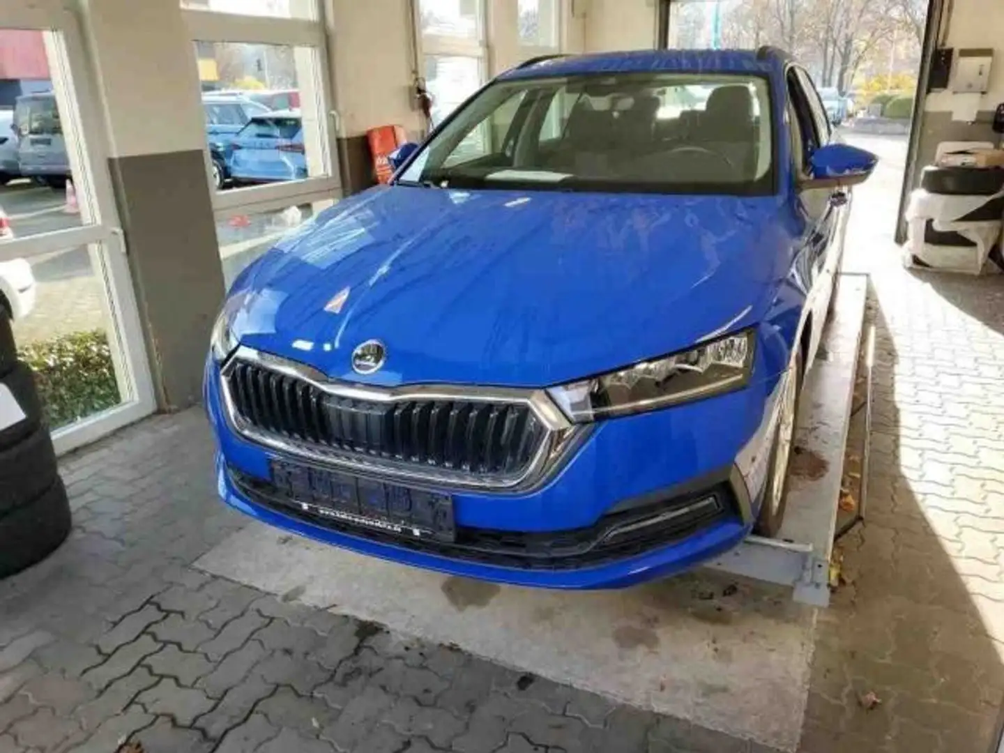Skoda Octavia Combi Ambition 1.4 TSI iV LED/Sitzhzg/St Blauw - 2