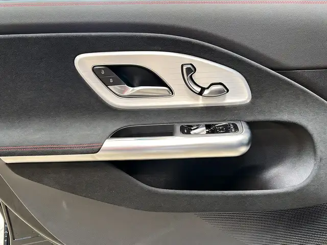 Mercedes-Benz 250 view 13