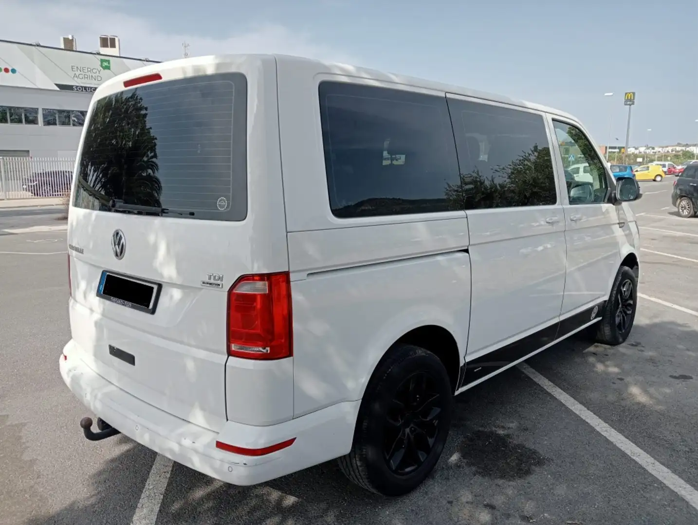 Volkswagen T5 Caravelle 2.0TDI BMT Comfortline Ed.L 114 Blanc - 2