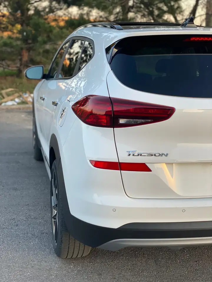 Hyundai TUCSON снимка Hyundai TUCSON