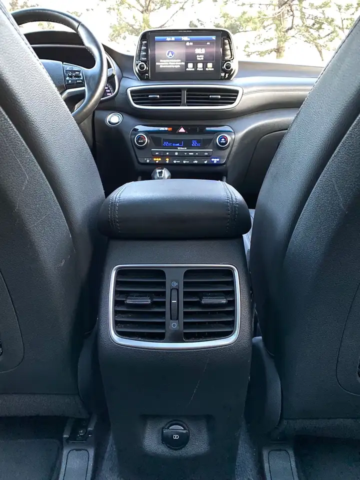 Hyundai TUCSON снимка Hyundai TUCSON