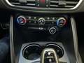 Alfa Romeo Giulia 2.2 Turbodiesel 210 CV AT8 AWD Q4 Veloce Wit - thumbnail 23