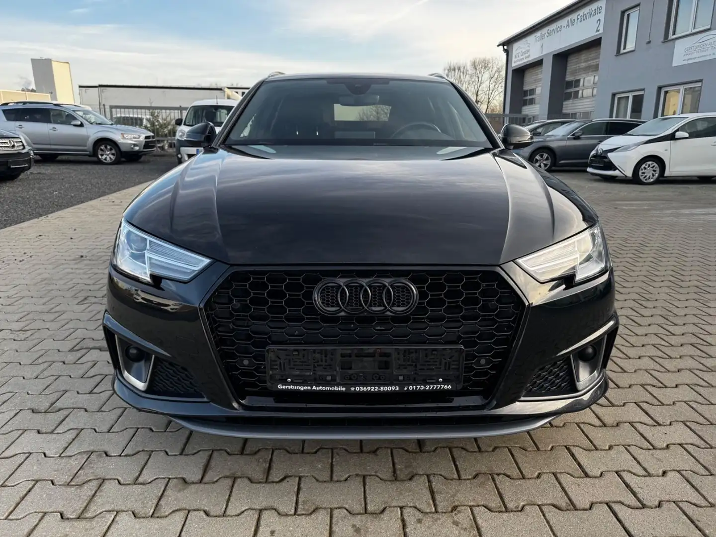 Audi A4 AVANT 40 TFSI S LINE LED NAVI PDC LEDER SHZ Negro - 2