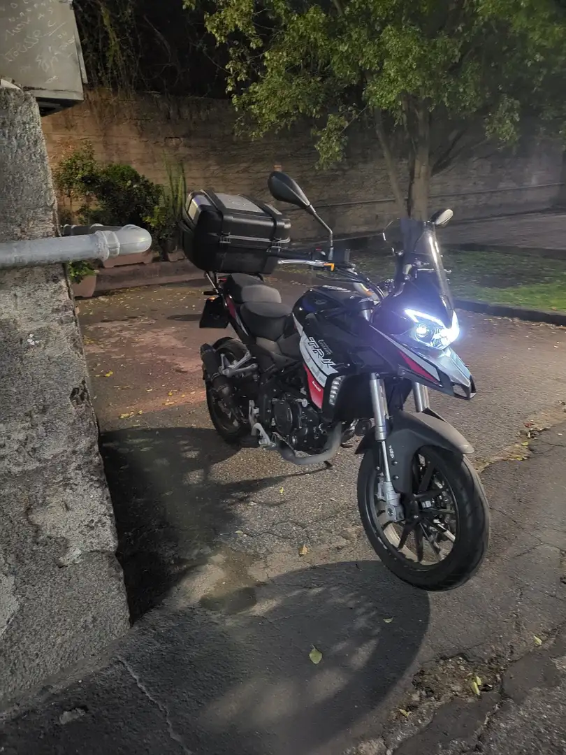 Benelli TRK 251 Nero - 1