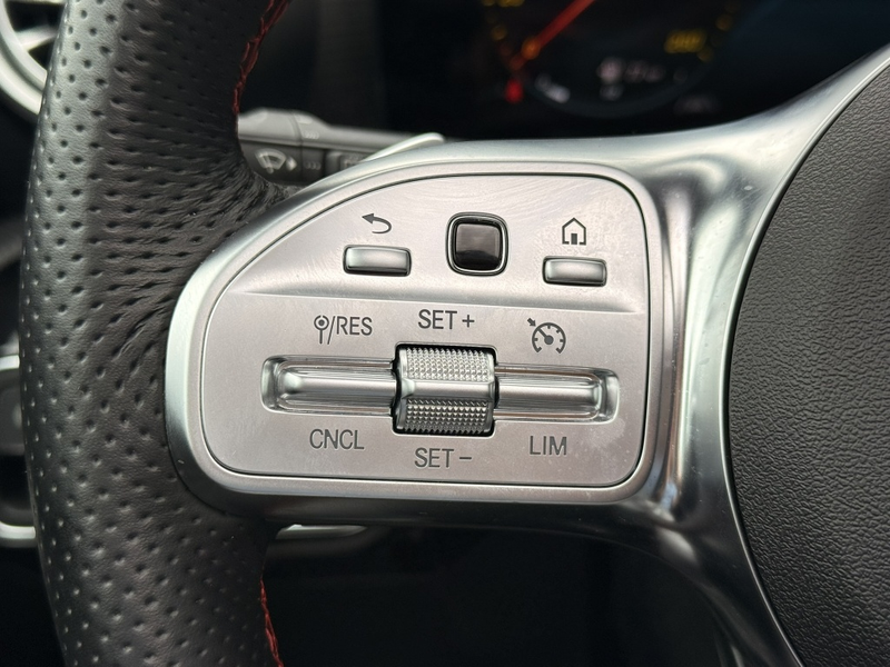 Mercedes-Benz CLA 250 Shooting Brake e AMG Line | Pano | Carplay | Camer — photo 12