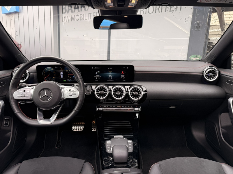 Mercedes-Benz CLA 250 Shooting Brake e AMG Line | Pano | Carplay | Camer — photo 9