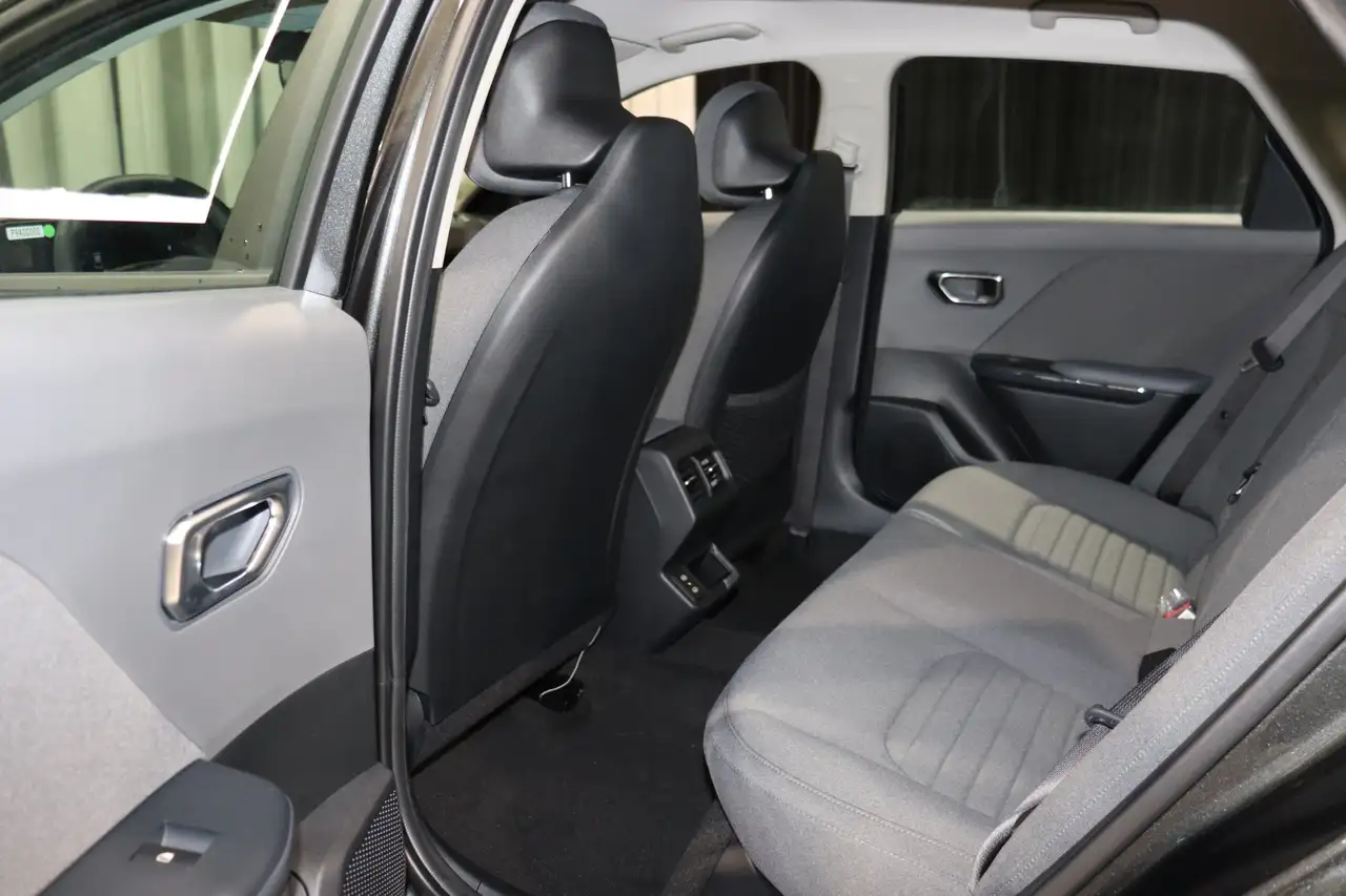 Kia K4 fotografie Kia K4