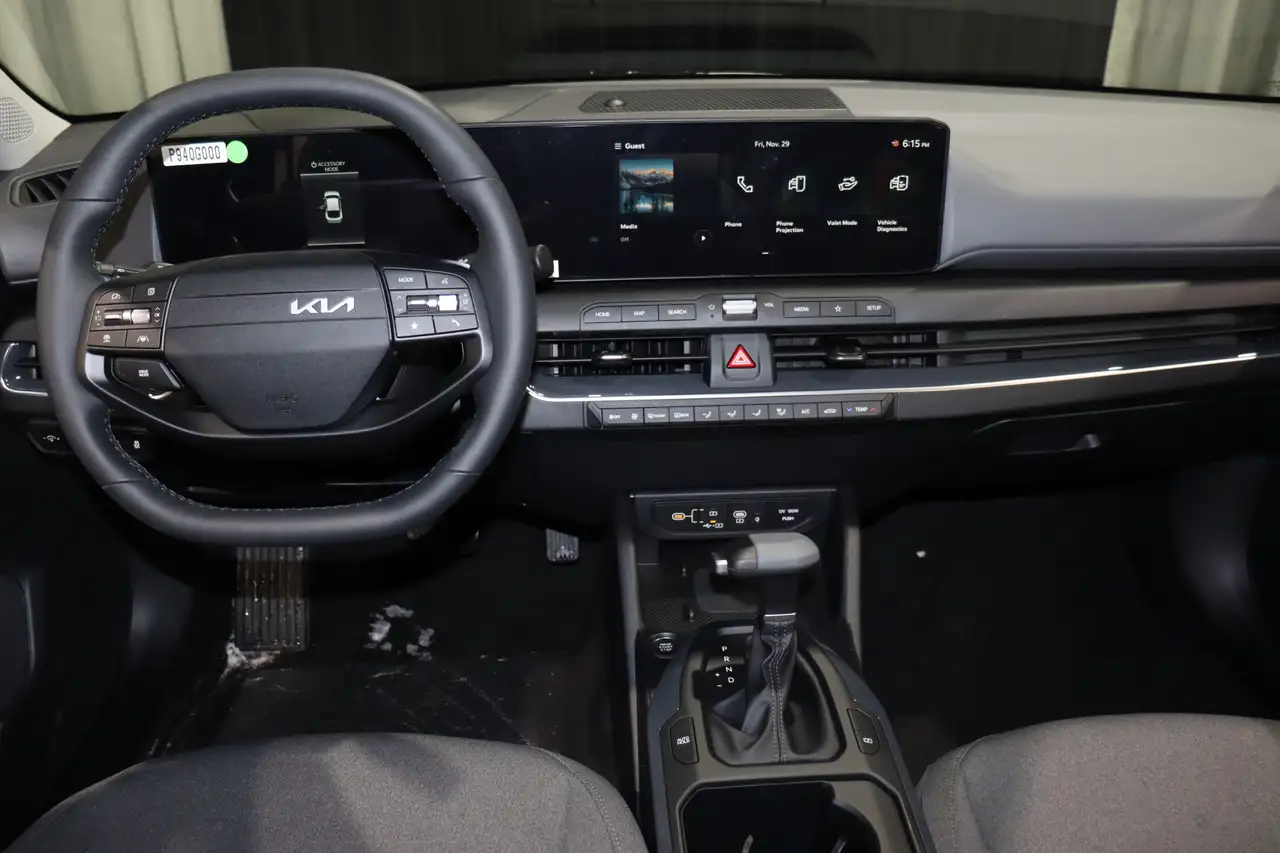 Kia K4 fotografie Kia K4