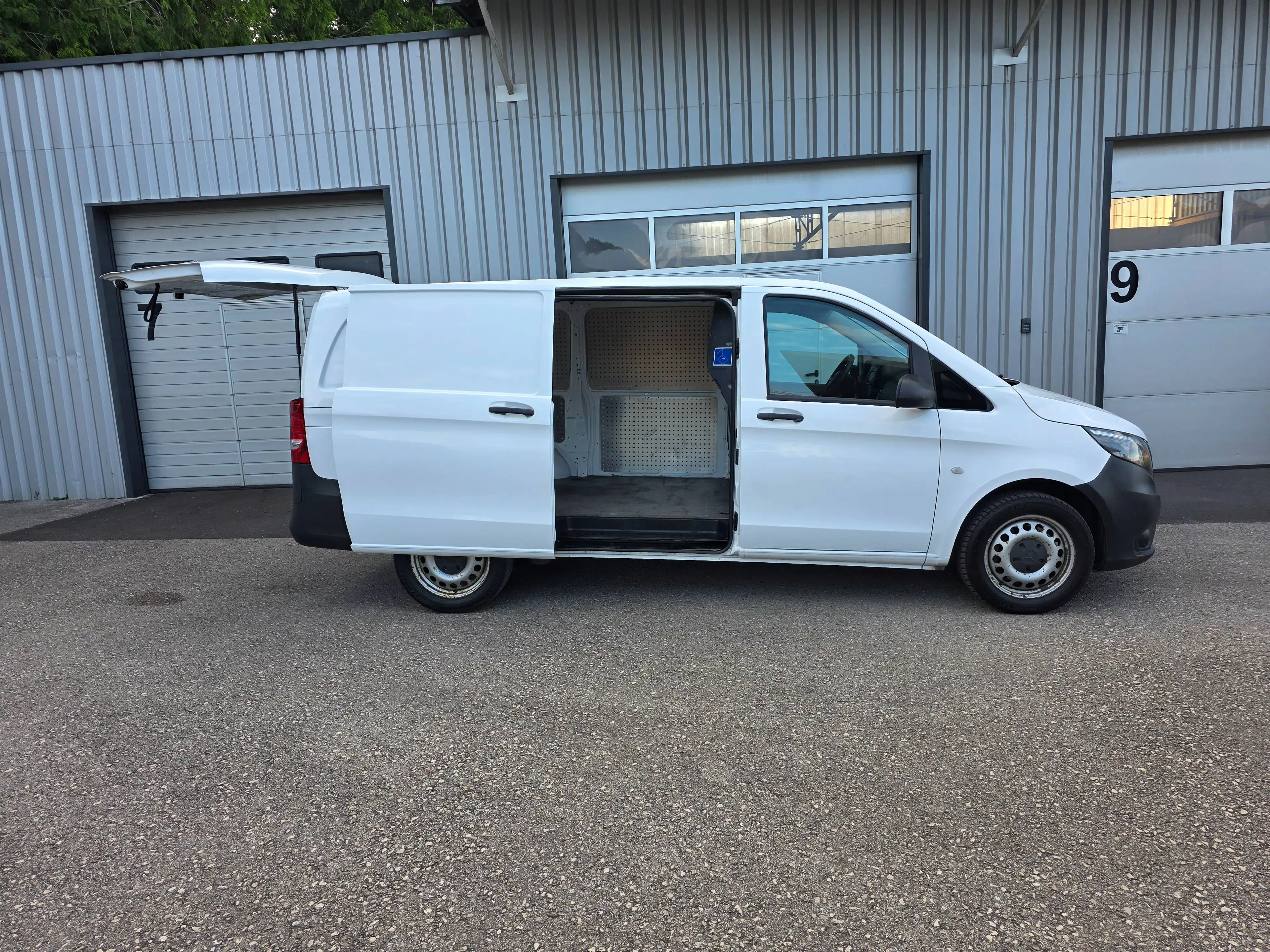 Mercedes-Benz Vito 114 CDI,RWD lang (447.603) — photo 4