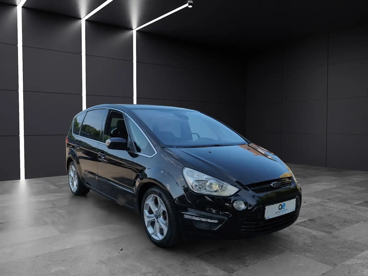 Ford S-Max Titanium X *AHK*Pano*Leder*Xenon*Navi*Kam* Schwarz - 2