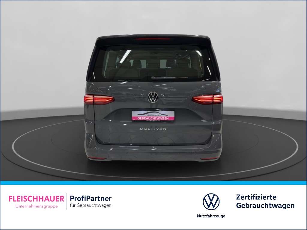 Volkswagen T7