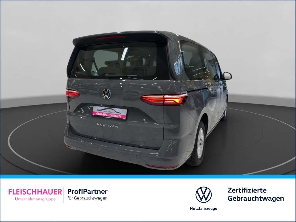 Volkswagen T7
