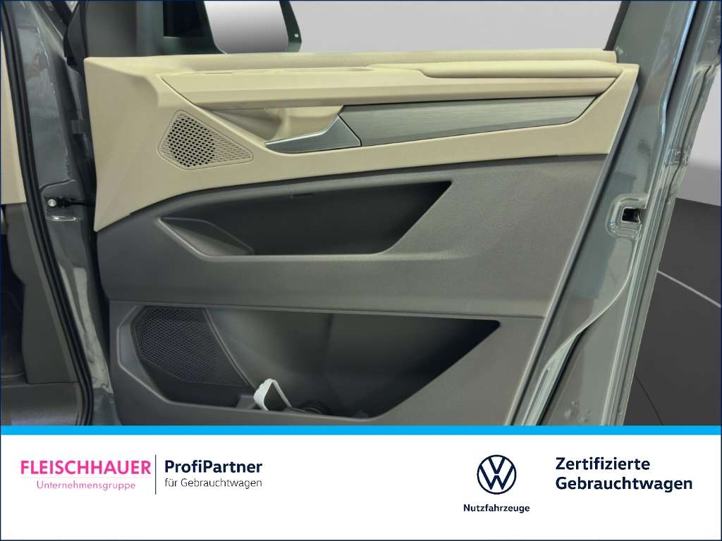 Volkswagen T7