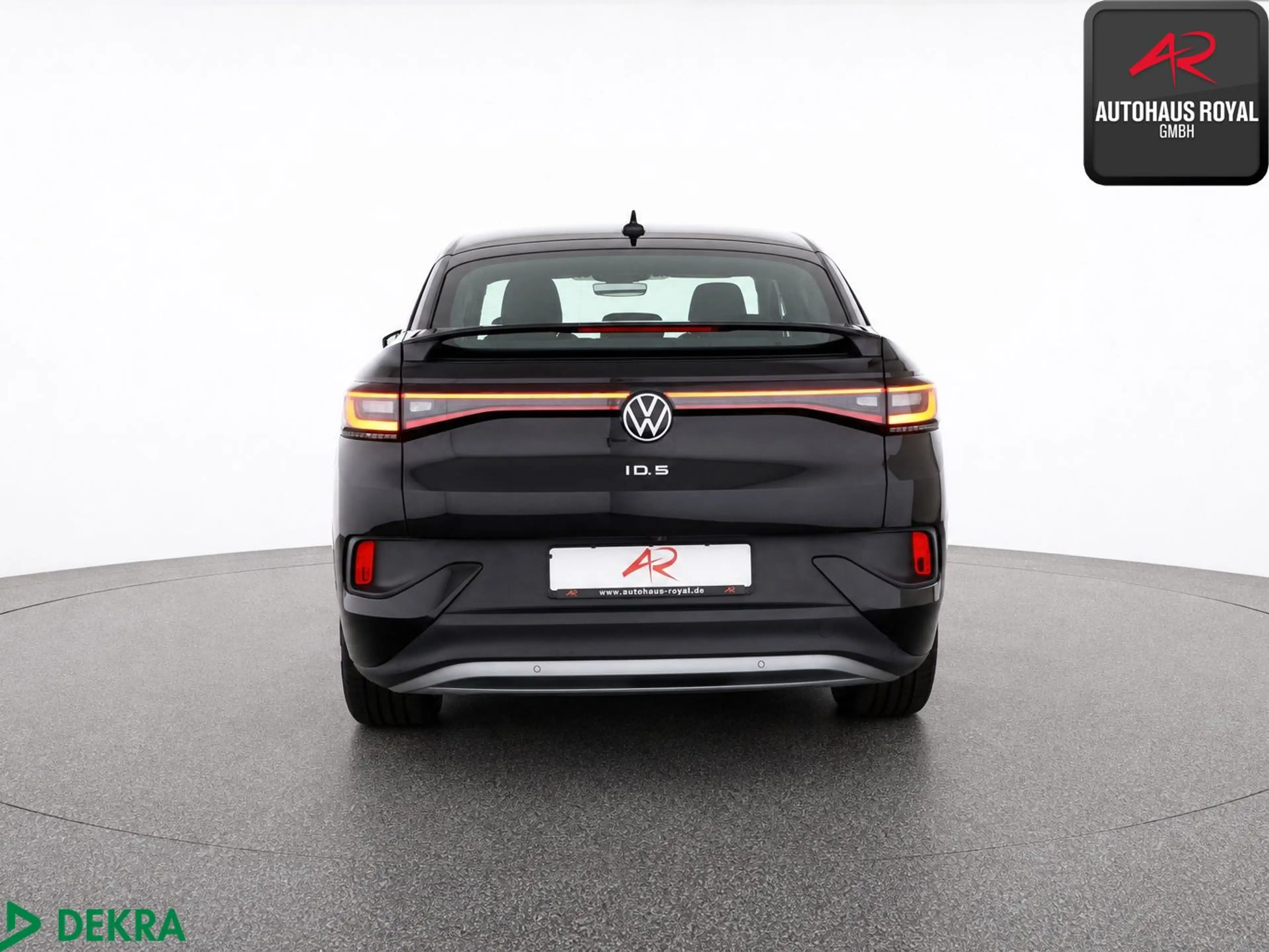 Volkswagen ID.5 PRO PERFORMANCE KEYLESS,ACC,KAMERA,CARPLAY — photo 4