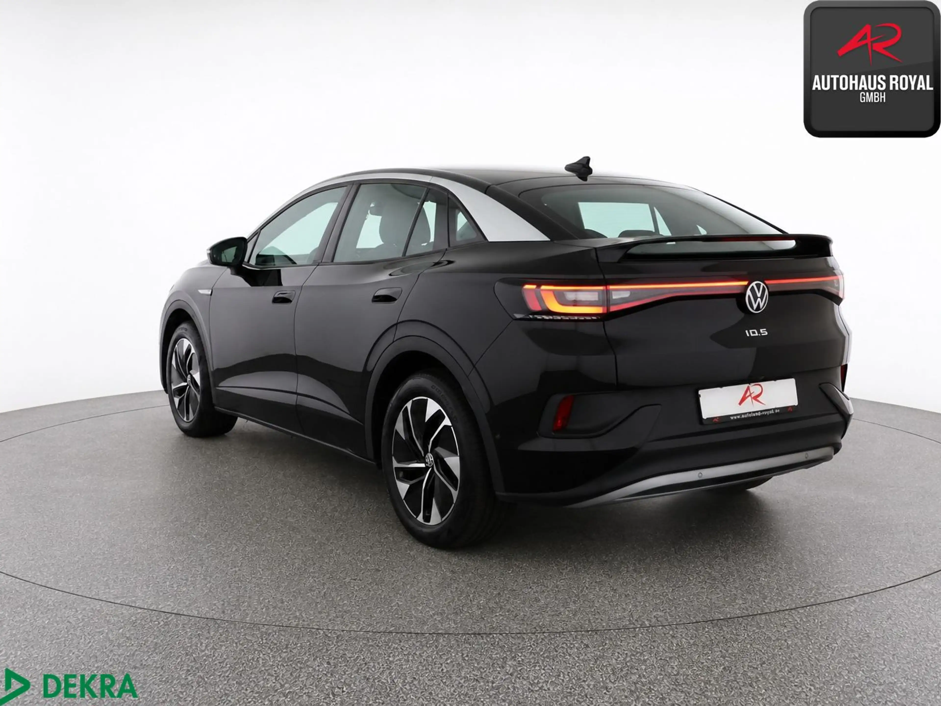Volkswagen ID.5 PRO PERFORMANCE KEYLESS,ACC,KAMERA,CARPLAY — photo 3