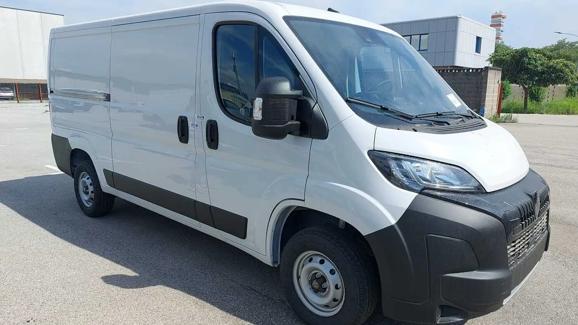 Peugeot Boxer NUOVO BOXER L2H1 333 2.2 BHDI 140 CV S&S Fehér - 2