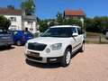 Skoda Yeti Active Plus Edition TÜV Nov. 2025 Weiß - thumbnail 1