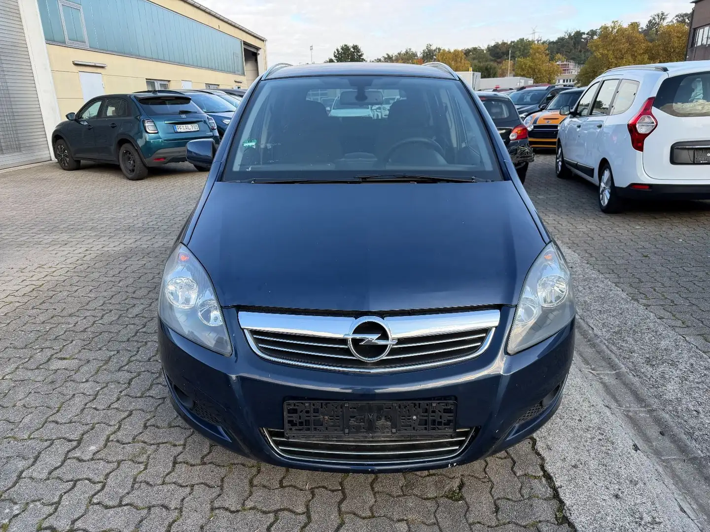 Opel Zafira B Design Edition Blau - 1