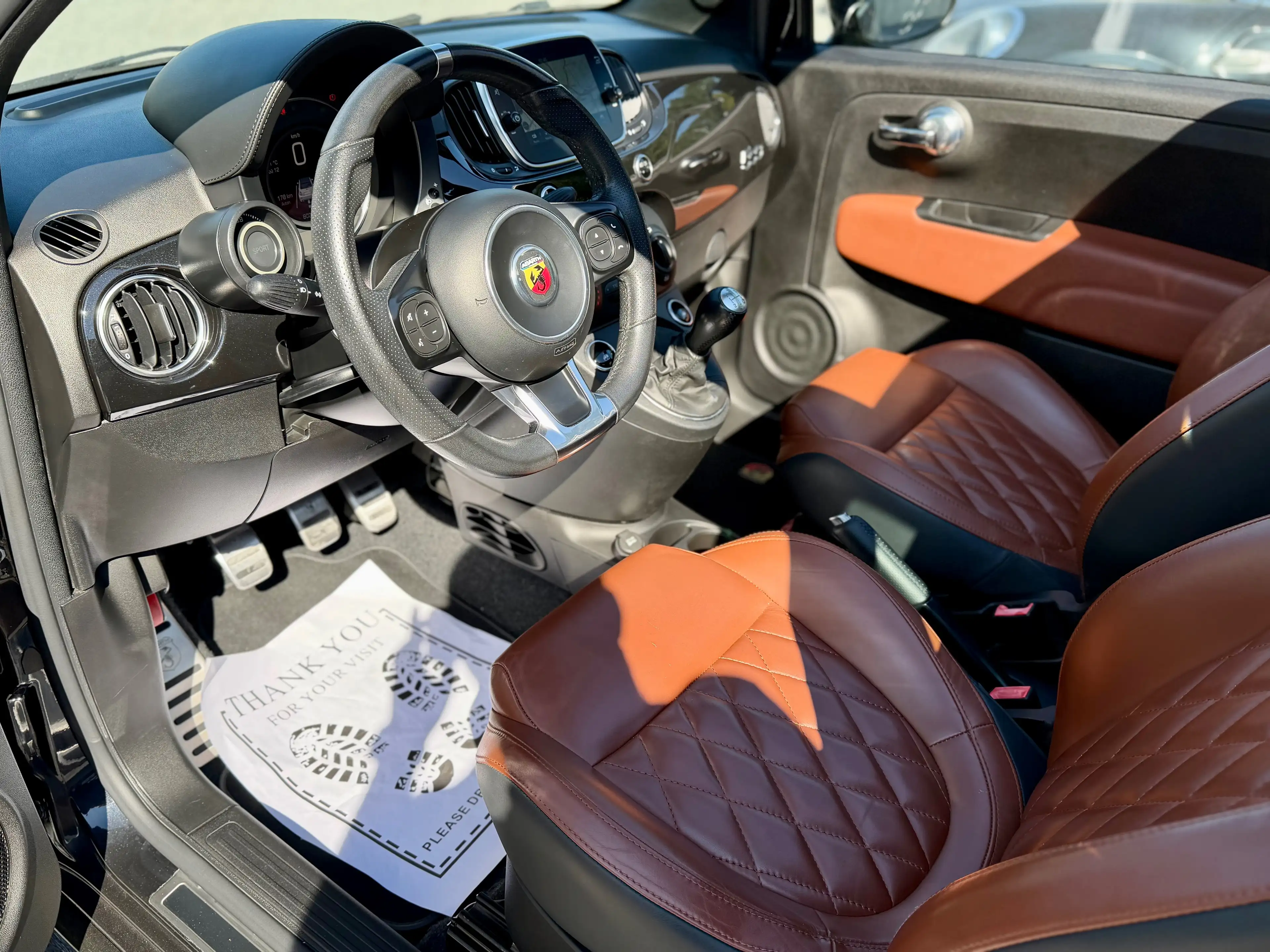 Abarth 500C — photo 10