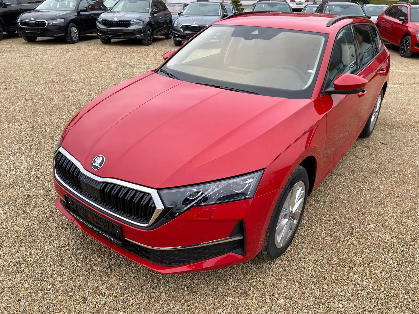 Skoda Octavia Combi Selection DSG AHK-Vorb.*Navi*Matrix*ACC*Kame Rot - 2