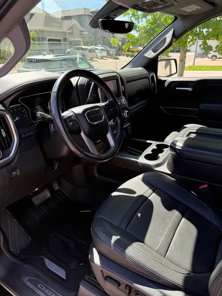 GMC Sierra 1500 photo GMC Sierra 1500