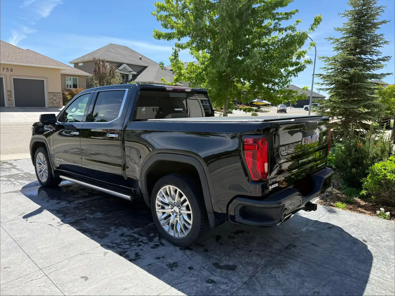 GMC Sierra 1500 photo GMC Sierra 1500
