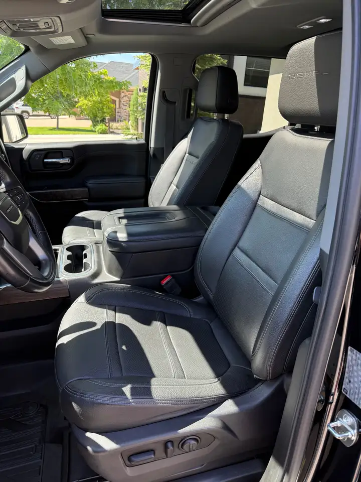 GMC Sierra 1500 photo GMC Sierra 1500