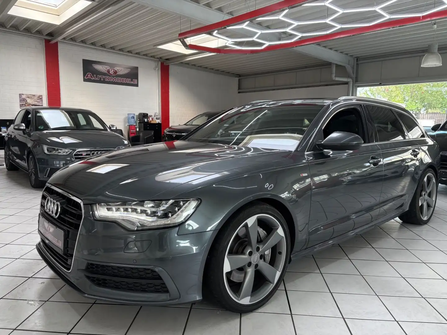 Audi A6 Avant 3.0 TFSI quattro S-Line Sport/Plus AHK Grau - 1
