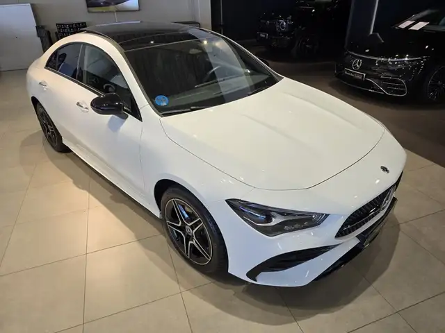 Mercedes-Benz CLA view 12