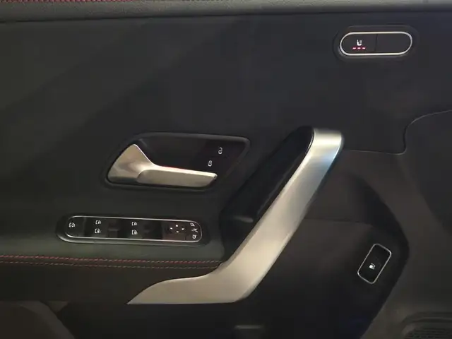 Mercedes-Benz CLA view 16