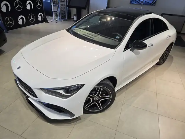 Mercedes-Benz CLA view 11