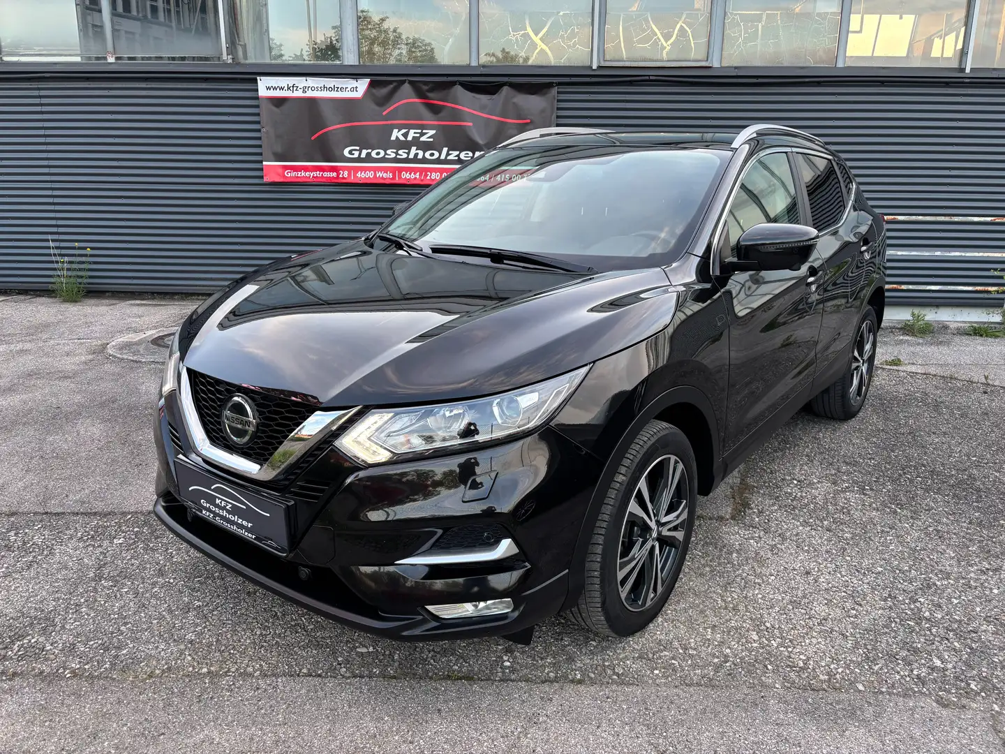 Nissan Qashqai N-Connecta "TOP ZUSTAND" Schwarz - 1