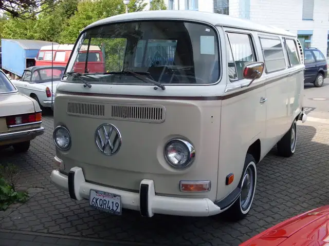 Volkswagen T2 T2a De Luxe