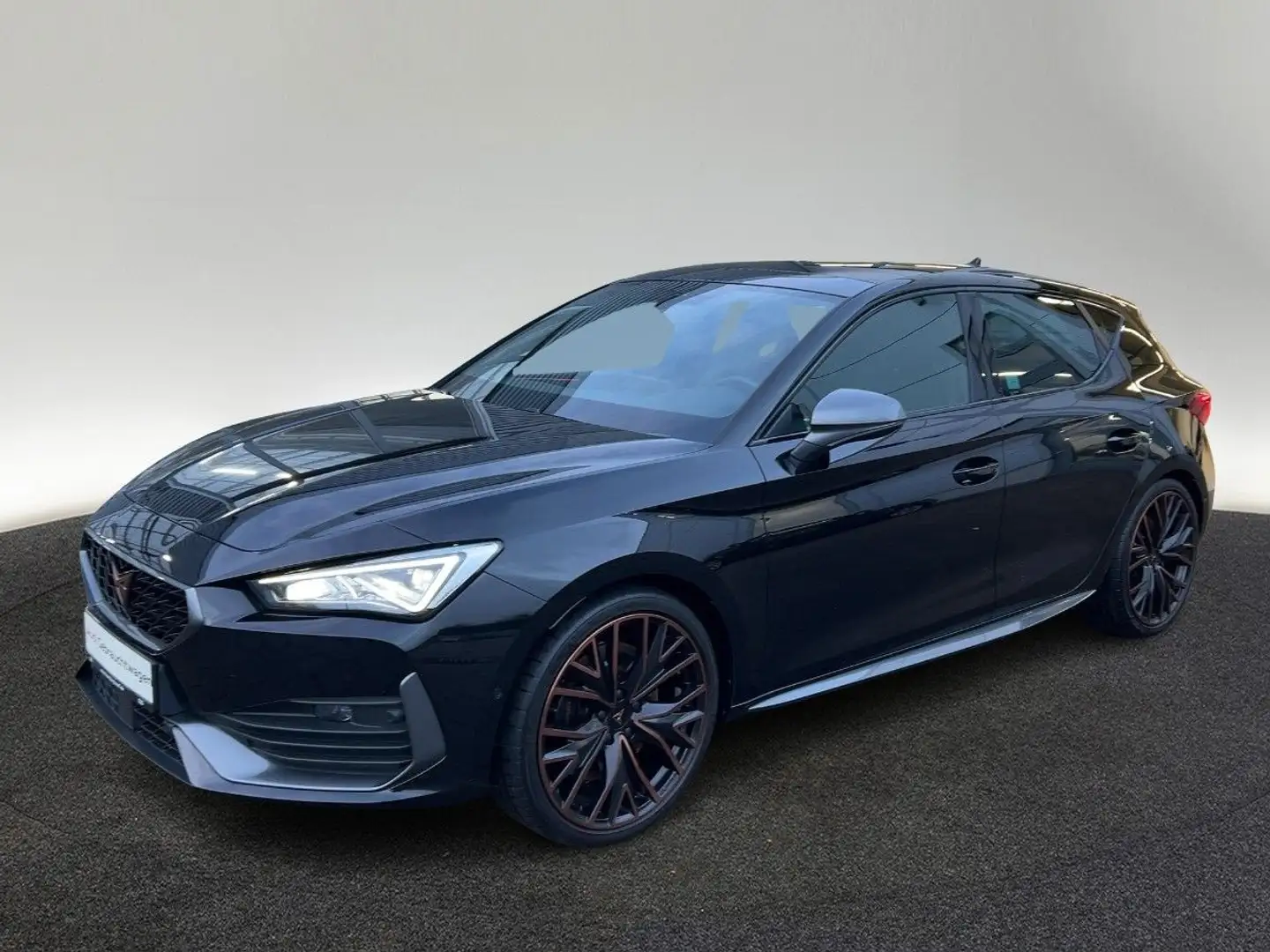 CUPRA Leon VZ 2.0 TFSI DSG 180 kW Pano Beats Schwarz - 2