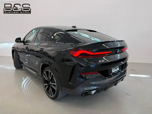 BMW X6 view 7