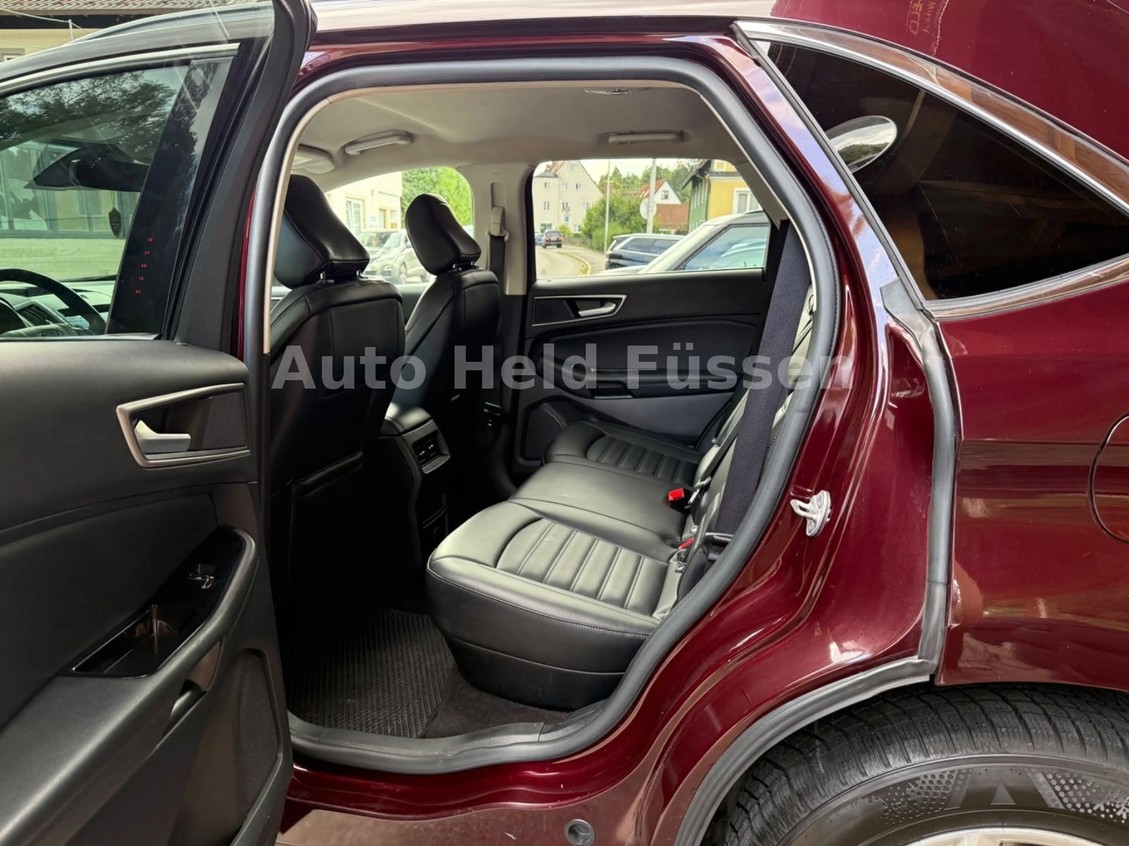 Ford Edge 4x4 Automatik Kamera Tempomat LED — photo 13