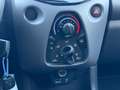 Peugeot 108 108 1,0 VTi 72 Active *NUR 44.000KM* Silber - thumbnail 17